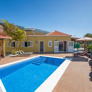 https://villa-tamanca.in-canary-islands.com