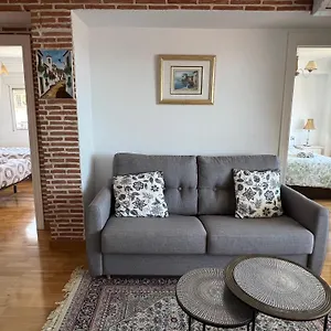 https://cosy-apartment-with-seaviews-pool-close-to-beach.es-andalucia.com