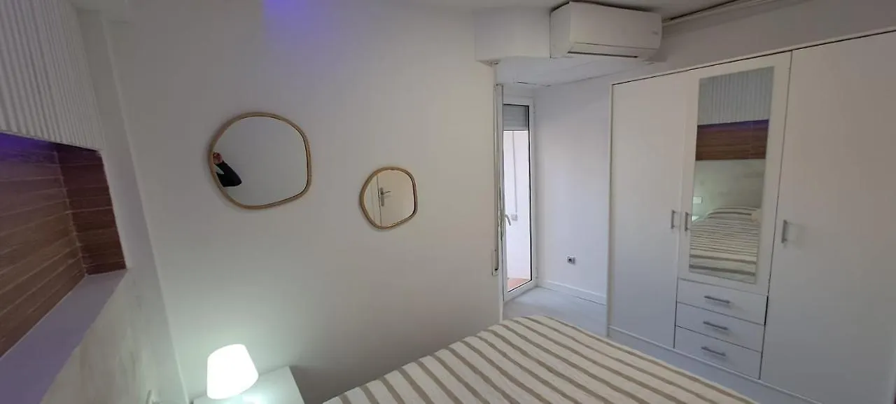 Port 1 Apartment Tarragona 0*,
